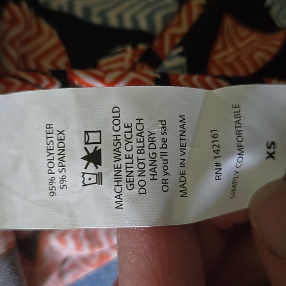 LULAROE | Irma Tunic in Chevron & Geometric Pattern sz XS - Picture 7 of 7